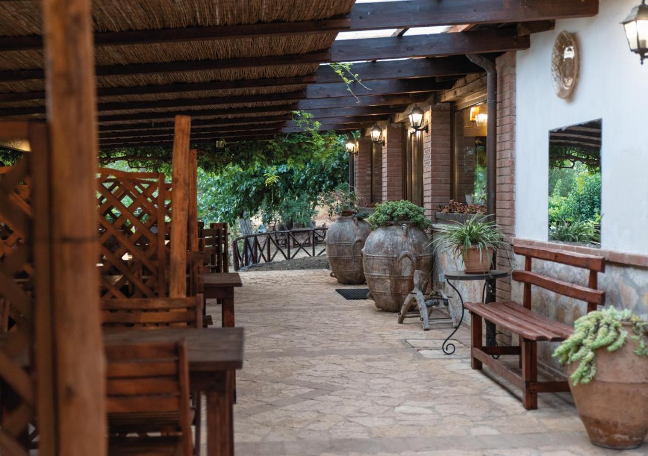 Il Sorgituro - Agriturismo Postiglione Zewnętrze zdjęcie